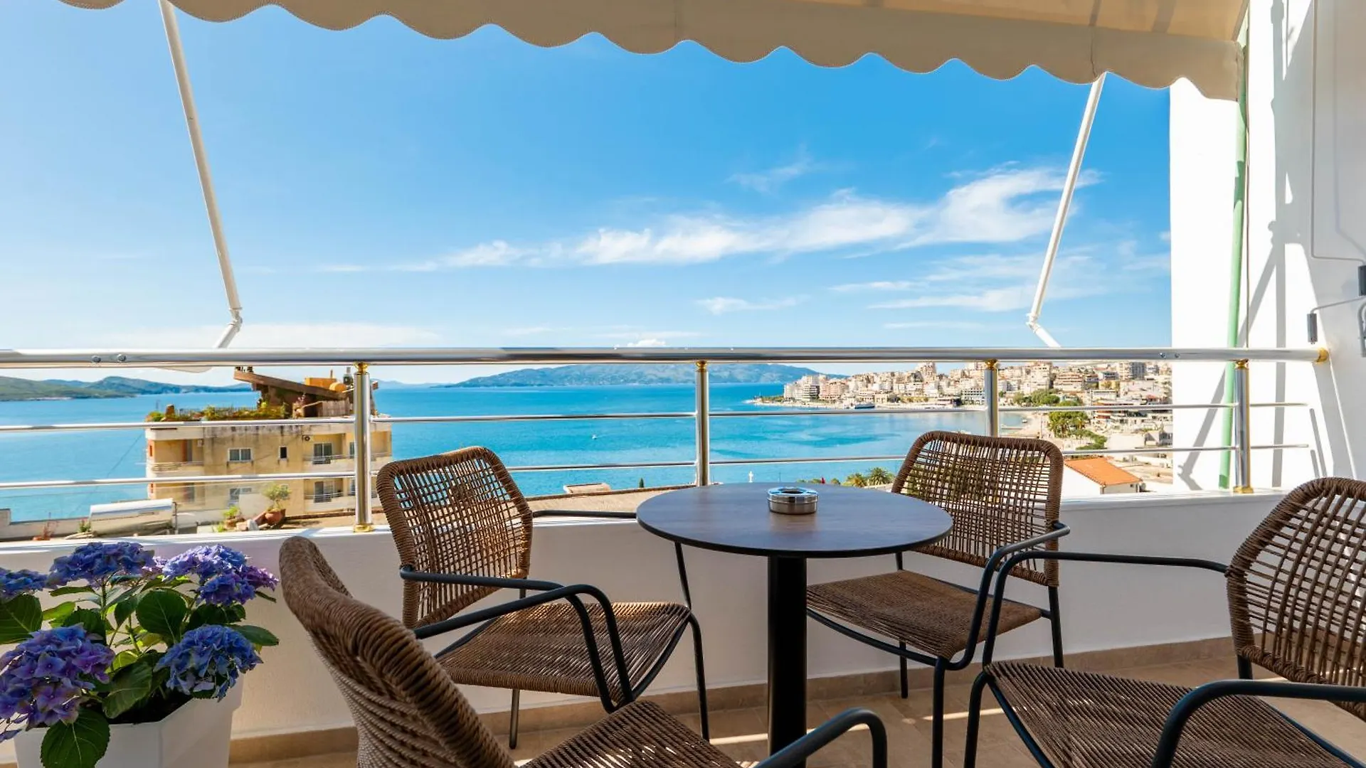 Sea Dreams Rooms Sarande 0*,  Albania