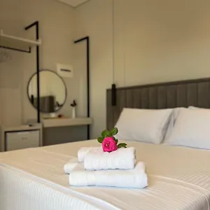 Hotel Astoria, Saranda