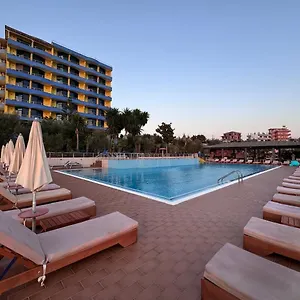 4* Hotel Bahamas